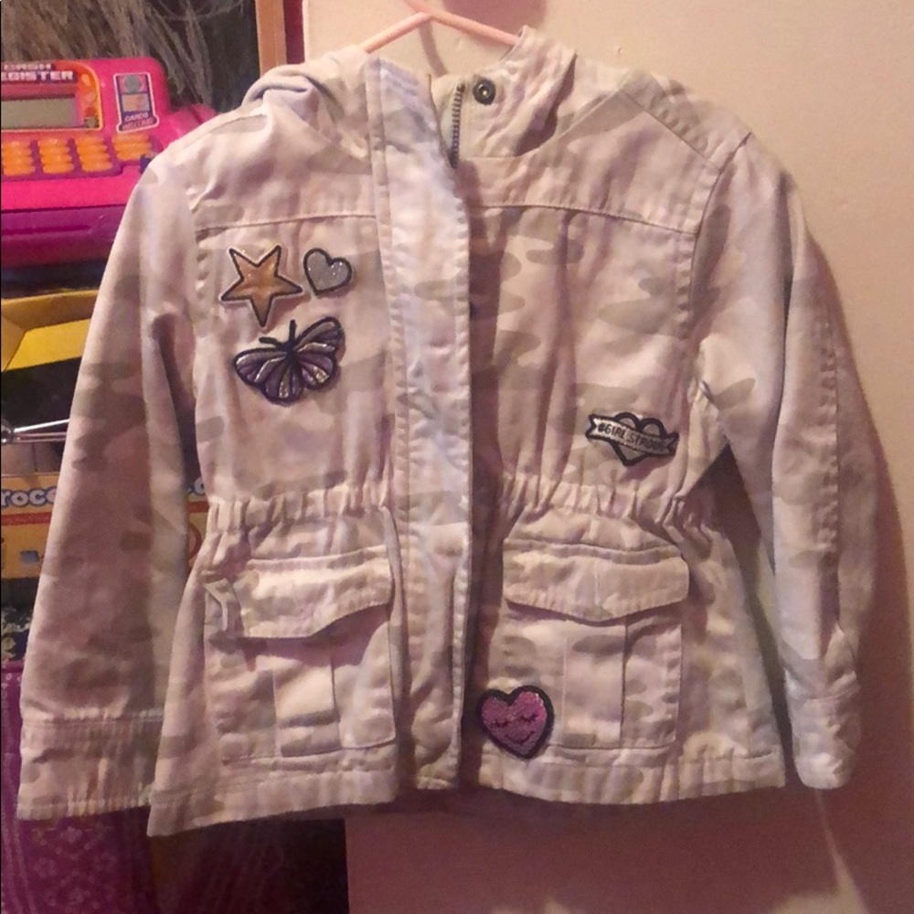 Camo patched jacket with hood